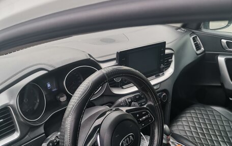 KIA cee'd III, 2021 год, 1 400 000 рублей, 5 фотография