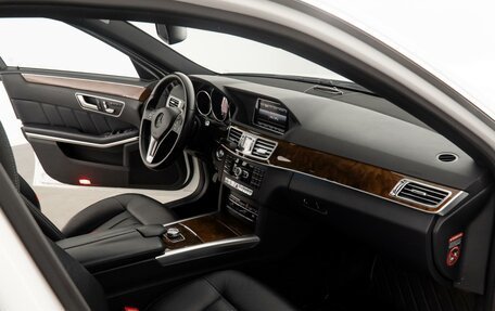 Mercedes-Benz E-Класс, 2014 год, 2 880 000 рублей, 24 фотография
