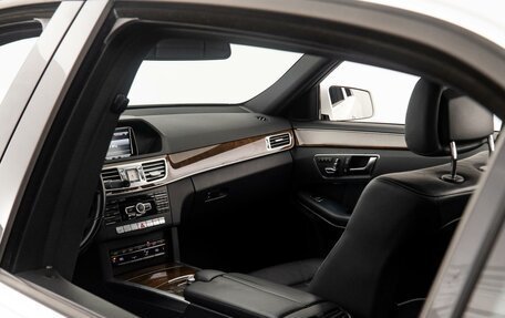 Mercedes-Benz E-Класс, 2014 год, 2 880 000 рублей, 32 фотография