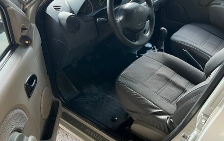 Renault Logan I, 2006 год, 410 000 рублей, 6 фотография