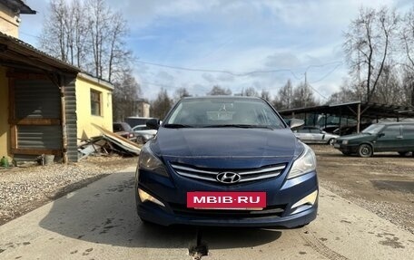 Hyundai Solaris II рестайлинг, 2015 год, 1 160 000 рублей, 3 фотография