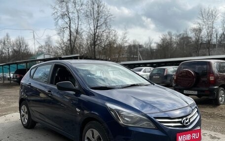 Hyundai Solaris II рестайлинг, 2015 год, 1 160 000 рублей, 9 фотография