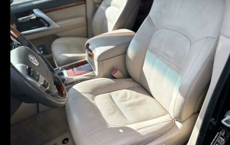 Toyota Land Cruiser 200, 2012 год, 3 450 000 рублей, 5 фотография