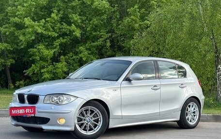 BMW 1 серия, 2005 год, 820 000 рублей, 2 фотография