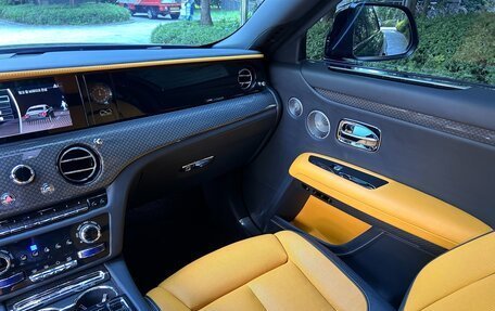 Rolls-Royce Ghost Series II рестайлинг, 2022 год, 32 400 000 рублей, 13 фотография