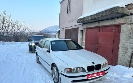 BMW 5 серия, 1998 год, 1 000 000 рублей, 39 фотография