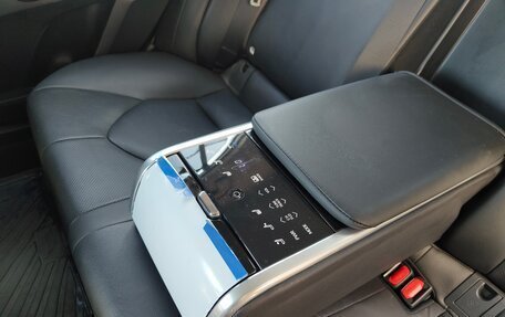 Toyota Camry, 2021 год, 3 200 000 рублей, 5 фотография
