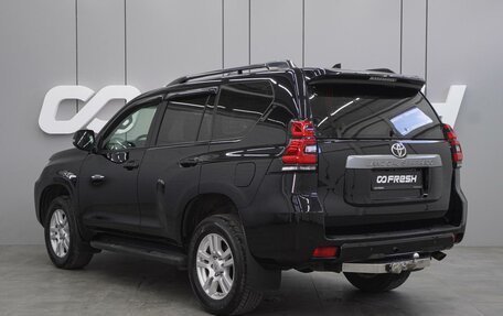 Toyota Land Cruiser Prado 150 рестайлинг 2, 2017 год, 4 329 000 рублей, 2 фотография