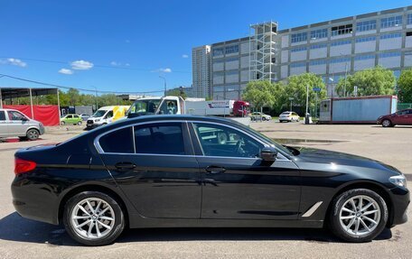 BMW 5 серия, 2019 год, 2 950 000 рублей, 6 фотография