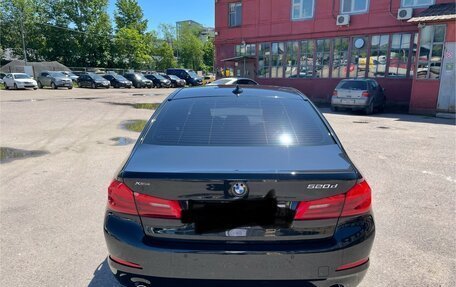 BMW 5 серия, 2019 год, 2 950 000 рублей, 2 фотография