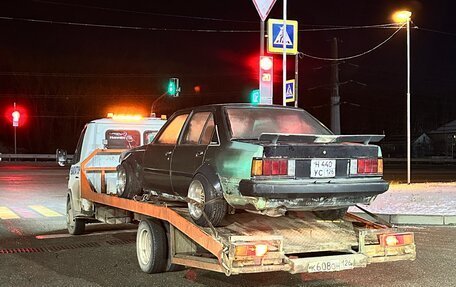 Toyota Carina, 1983 год, 270 000 рублей, 5 фотография