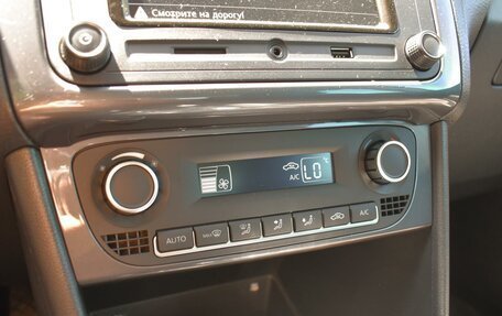 Volkswagen Polo VI (EU Market), 2020 год, 1 680 000 рублей, 15 фотография