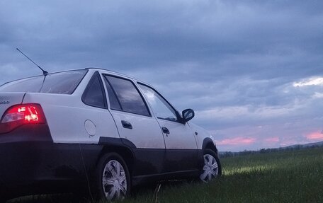 Daewoo Nexia I рестайлинг, 2012 год, 155 000 рублей, 2 фотография