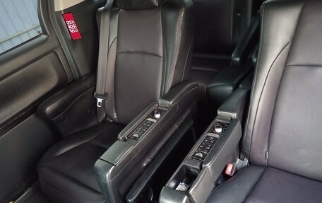 Toyota Alphard III, 2012 год, 3 050 000 рублей, 14 фотография