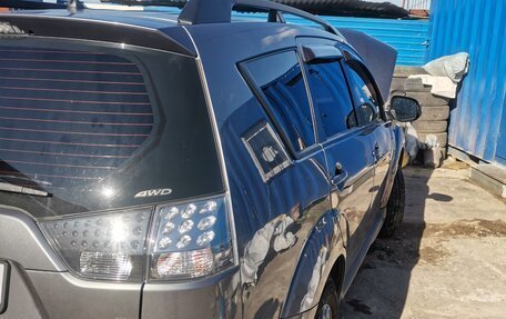 Mitsubishi Outlander III рестайлинг 3, 2011 год, 1 150 000 рублей, 3 фотография