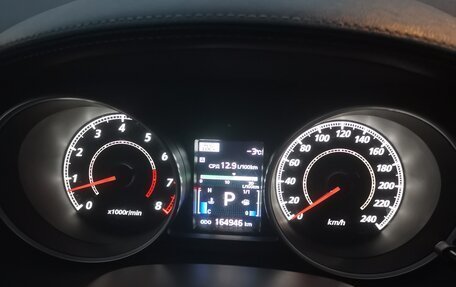 Mitsubishi Outlander III рестайлинг 3, 2011 год, 1 150 000 рублей, 9 фотография