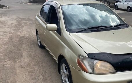 Toyota Platz, 2000 год, 420 000 рублей, 3 фотография