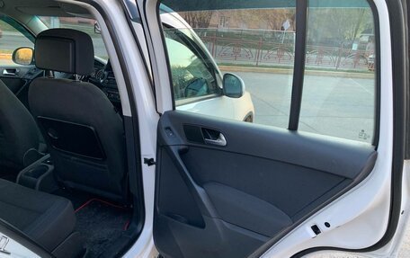 Volkswagen Tiguan I, 2012 год, 1 140 000 рублей, 10 фотография