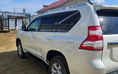 Toyota Land Cruiser Prado 150 рестайлинг 2, 2014 год, 3 400 000 рублей, 2 фотография