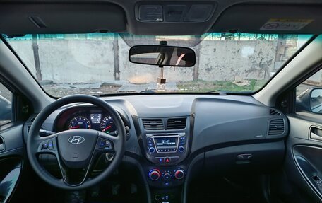 Hyundai Solaris II рестайлинг, 2016 год, 650 000 рублей, 9 фотография