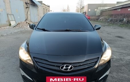 Hyundai Solaris II рестайлинг, 2016 год, 650 000 рублей, 5 фотография