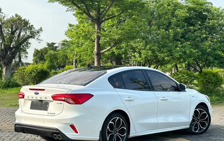 Ford Focus IV, 2021 год, 1 550 000 рублей, 4 фотография