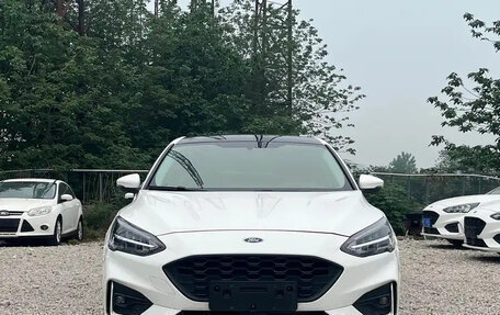 Ford Focus IV, 2021 год, 1 500 000 рублей, 2 фотография