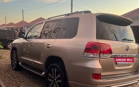 Toyota Land Cruiser 200, 2012 год, 3 790 000 рублей, 5 фотография