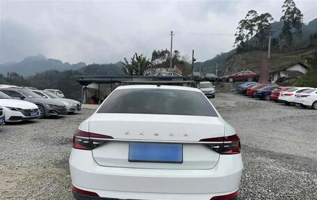 Skoda Superb III рестайлинг, 2021 год, 2 030 000 рублей, 6 фотография