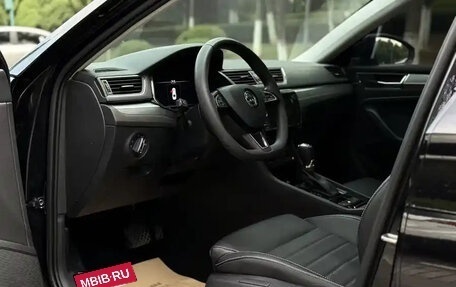Skoda Superb III рестайлинг, 2021 год, 2 160 000 рублей, 9 фотография