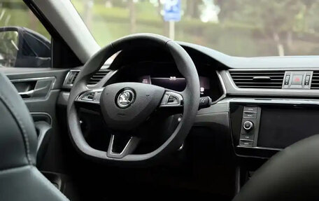 Skoda Superb III рестайлинг, 2021 год, 2 160 000 рублей, 11 фотография