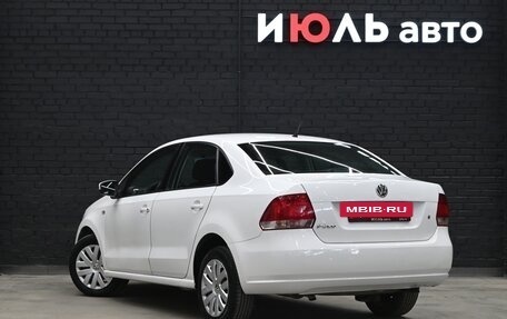 Volkswagen Polo VI (EU Market), 2012 год, 800 000 рублей, 4 фотография