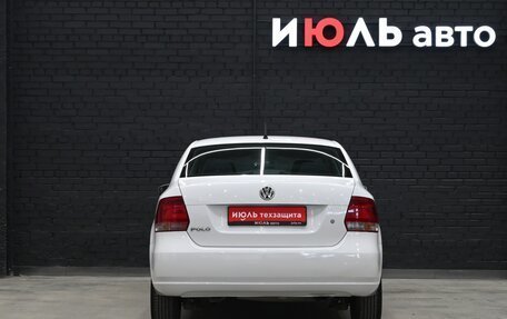 Volkswagen Polo VI (EU Market), 2012 год, 800 000 рублей, 5 фотография