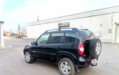 Chevrolet Niva I рестайлинг, 2011 год, 490 000 рублей, 6 фотография
