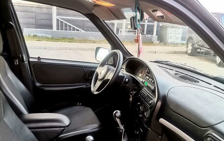 Chevrolet Niva I рестайлинг, 2011 год, 490 000 рублей, 11 фотография