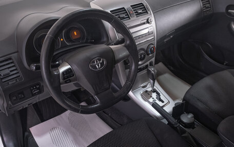 Toyota Corolla, 2011 год, 1 349 000 рублей, 8 фотография