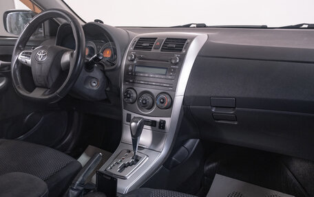 Toyota Corolla, 2011 год, 1 349 000 рублей, 17 фотография