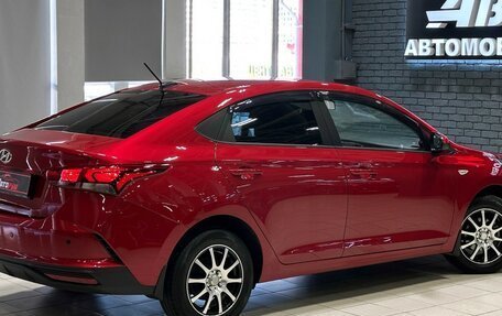 Hyundai Solaris II рестайлинг, 2021 год, 1 630 000 рублей, 5 фотография