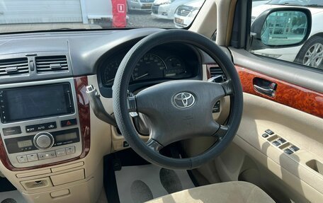Toyota Ipsum II, 2001 год, 849 999 рублей, 16 фотография