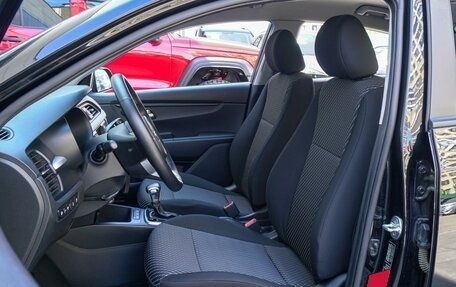 KIA Rio IV, 2018 год, 1 300 000 рублей, 10 фотография