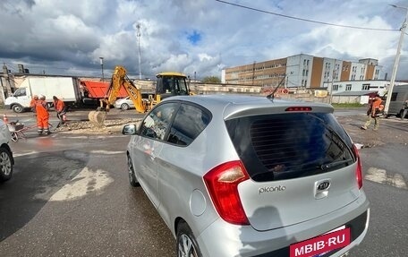 KIA Picanto II, 2011 год, 700 000 рублей, 2 фотография