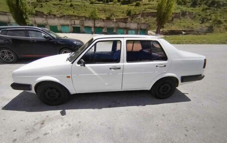 Volkswagen Jetta III, 1987 год, 135 000 рублей, 2 фотография