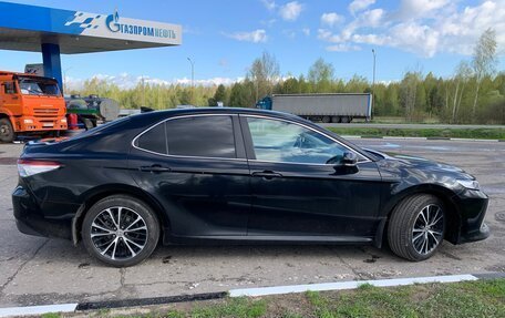 Toyota Camry, 2021 год, 2 600 000 рублей, 8 фотография