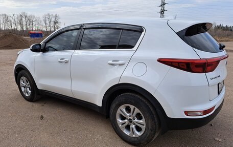 KIA Sportage IV рестайлинг, 2017 год, 1 830 000 рублей, 4 фотография