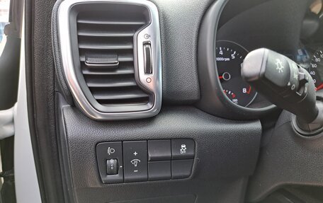 KIA Sportage IV рестайлинг, 2017 год, 1 830 000 рублей, 9 фотография
