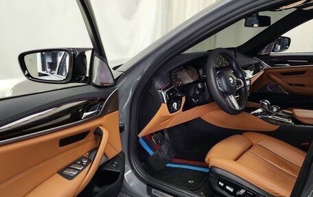 BMW 5 серия, 2021 год, 3 100 000 рублей, 5 фотография