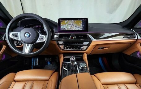 BMW 5 серия, 2021 год, 3 100 000 рублей, 9 фотография