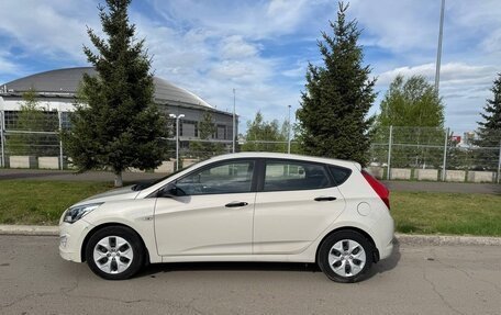 Hyundai Solaris II рестайлинг, 2014 год, 1 200 000 рублей, 3 фотография