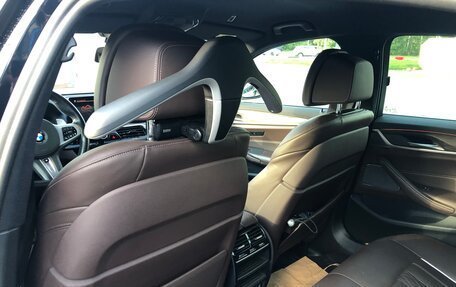 BMW 5 серия, 2019 год, 4 999 000 рублей, 19 фотография