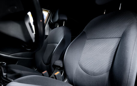 Hyundai Solaris II рестайлинг, 2015 год, 890 000 рублей, 17 фотография